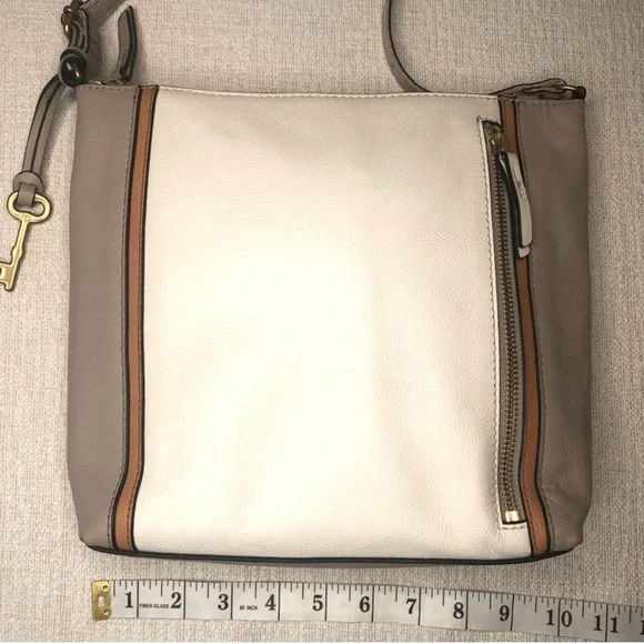 Fossil Tara Crossbody Bag - Picture 6 of 7
